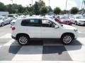 Pure White - Tiguan Wolfsburg Photo No. 3