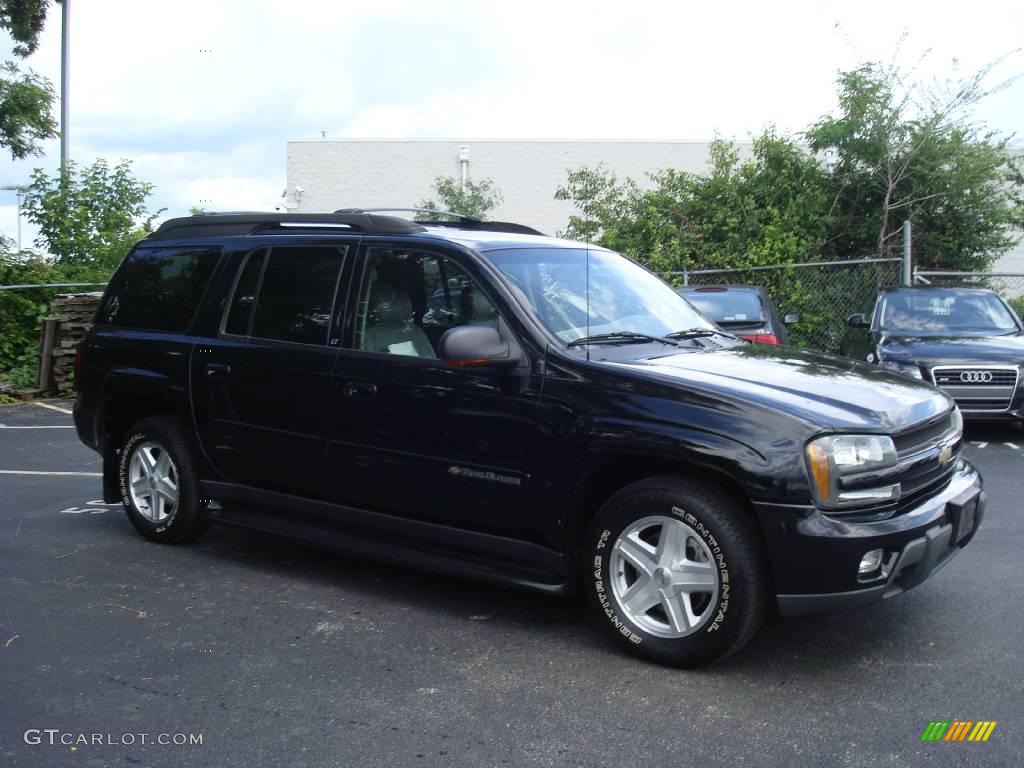 2002 TrailBlazer EXT LT 4x4 - Onyx Black / Light Pewter photo #5