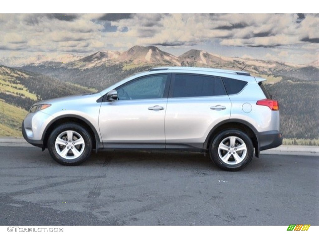 2014 RAV4 XLE AWD - Classic Silver Metallic / Ash photo #7