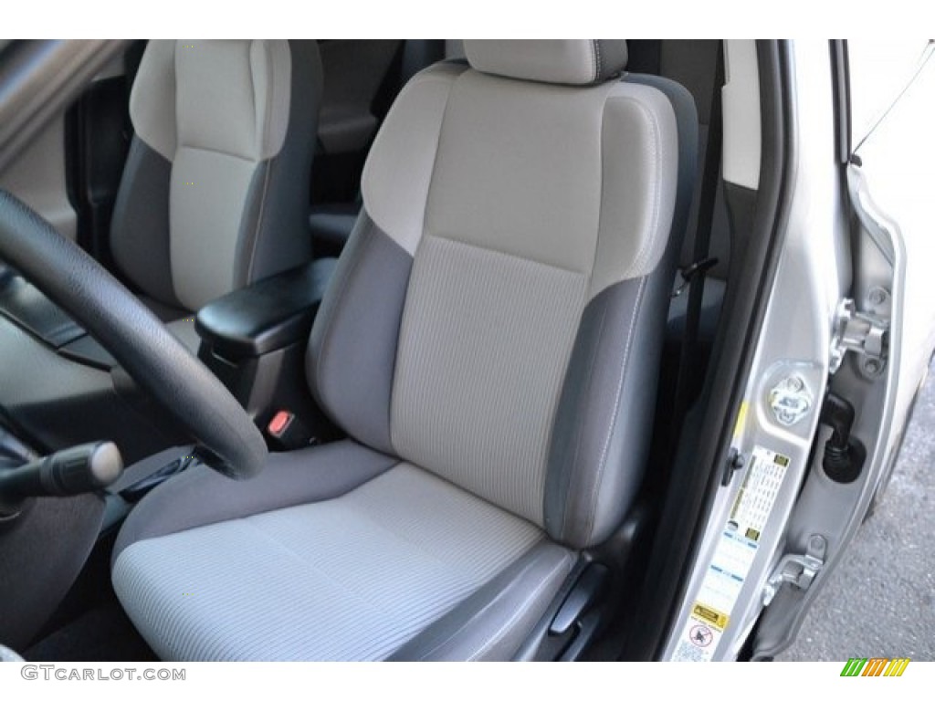 2014 RAV4 XLE AWD - Classic Silver Metallic / Ash photo #12