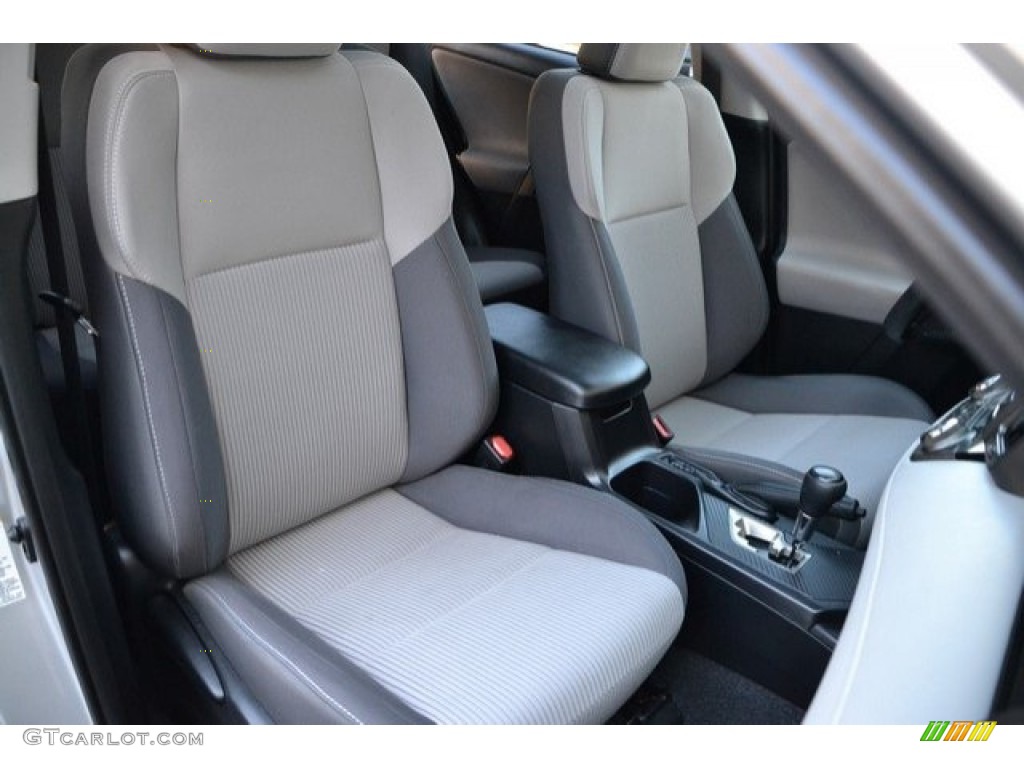 2014 RAV4 XLE AWD - Classic Silver Metallic / Ash photo #19