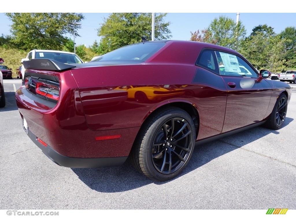 2018 Challenger T/A 392 - Octane Red Pearl / Black photo #3