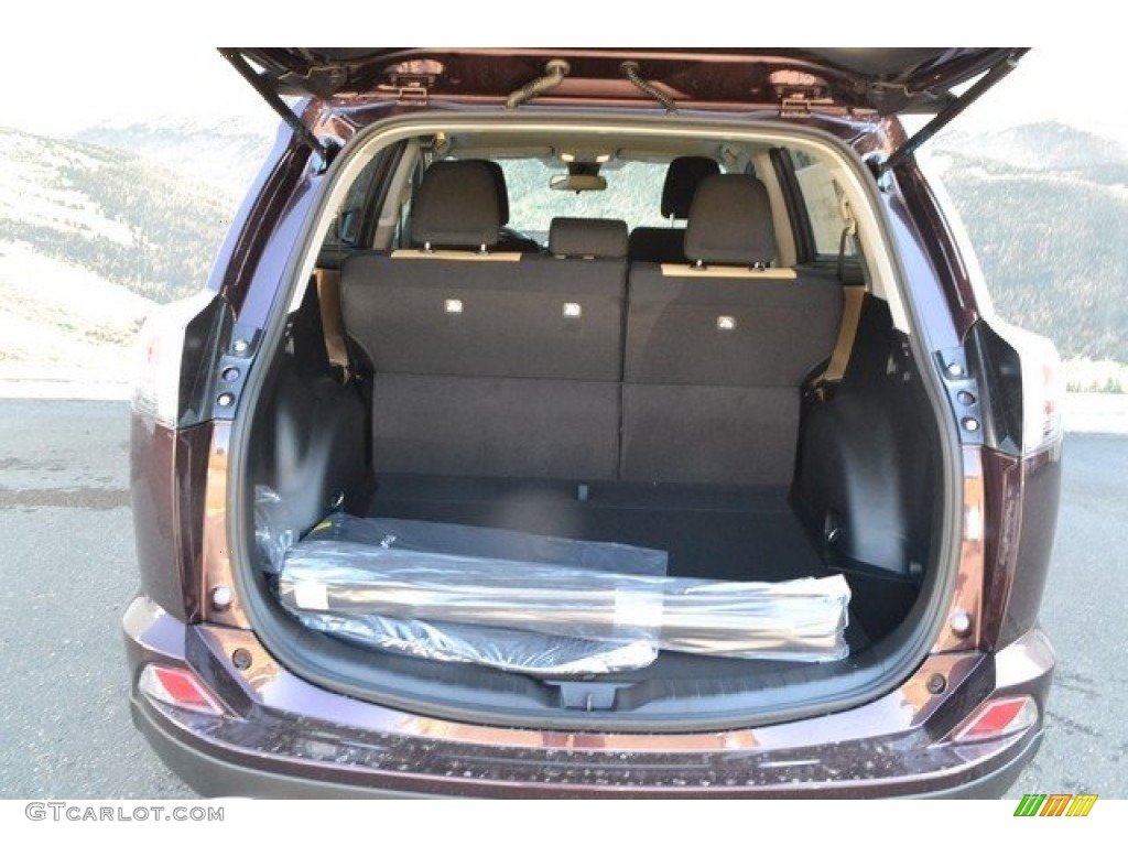 2018 RAV4 XLE AWD - Black Current Metallic / Nutmeg photo #8