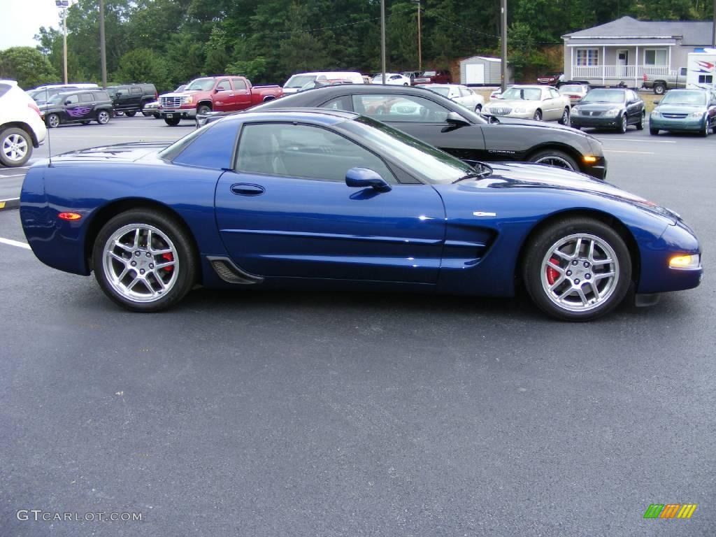 2004 Corvette Z06 - LeMans Blue Metallic / Black photo #5