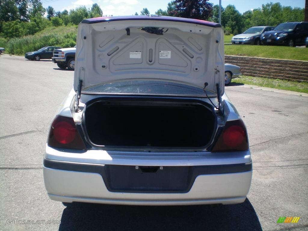 2004 Impala  - Galaxy Silver Metallic / Medium Gray photo #23