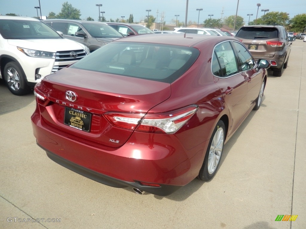 2018 Camry XLE - Ruby Flare Pearl / Black photo #2