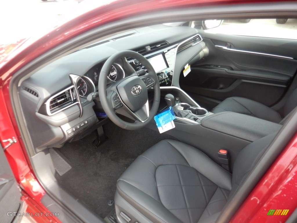 2018 Camry XLE - Ruby Flare Pearl / Black photo #3