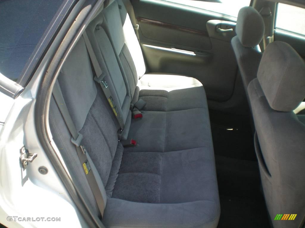 2004 Impala  - Galaxy Silver Metallic / Medium Gray photo #26