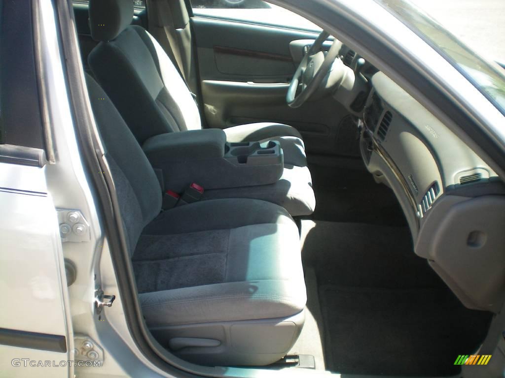 2004 Impala  - Galaxy Silver Metallic / Medium Gray photo #28