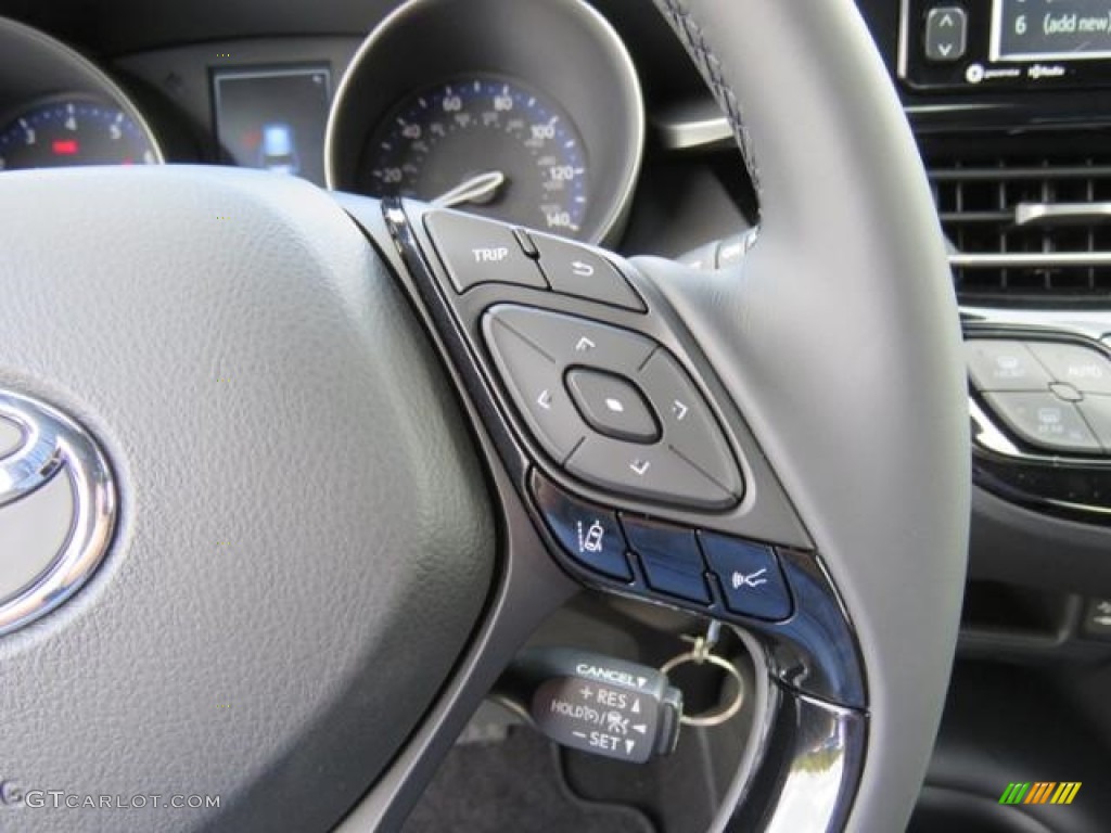 2018 Toyota C-HR XLE Controls Photo #122864730