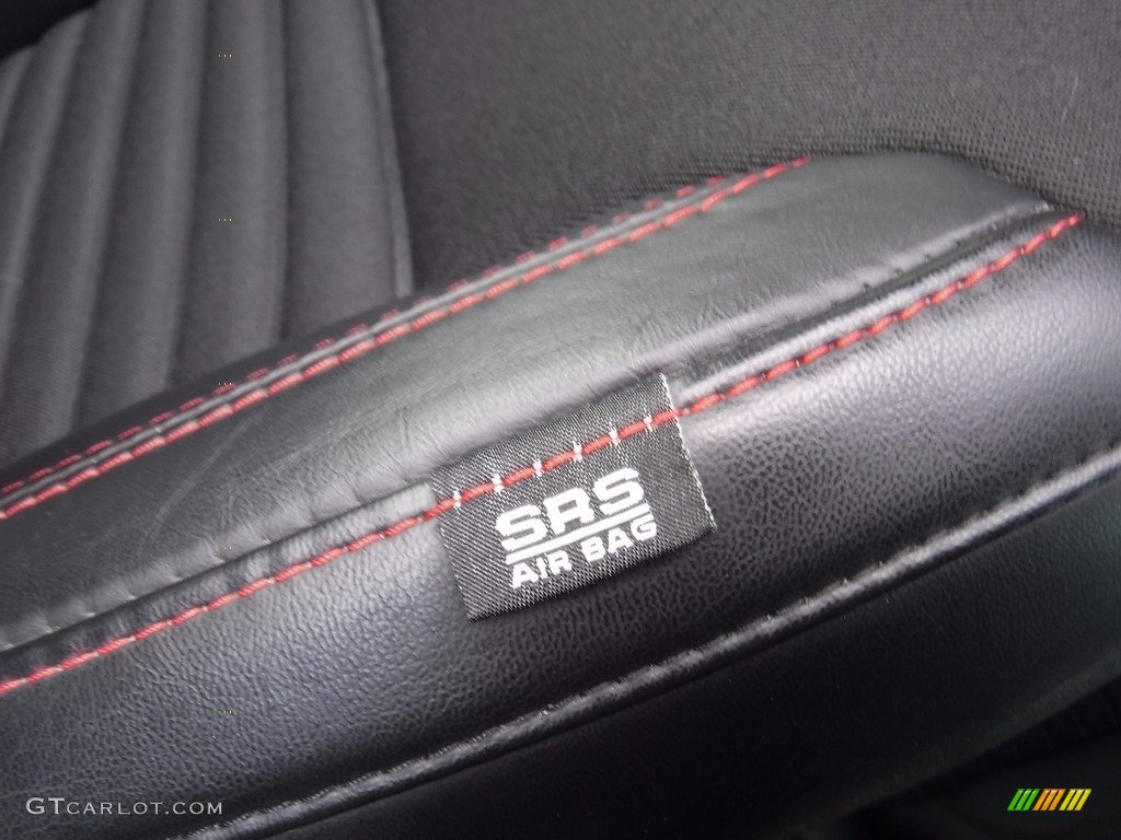 2013 Avenger R/T - Black / Black/Red photo #16