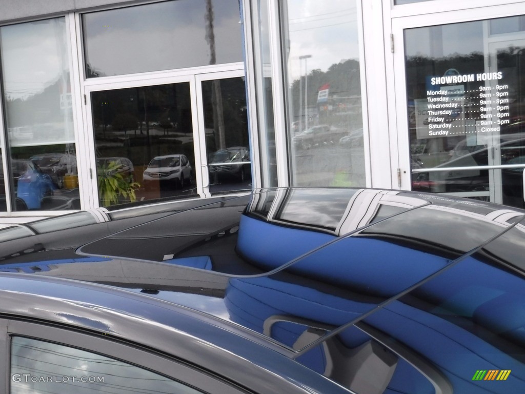 2012 Elantra Limited - Midnight Black / Gray photo #4