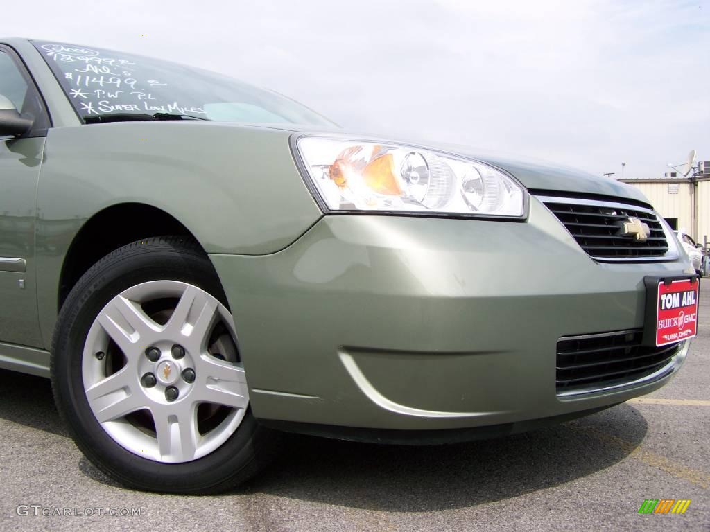 2006 Malibu Maxx LT Wagon - Silver Green Metallic / Cashmere Beige photo #2