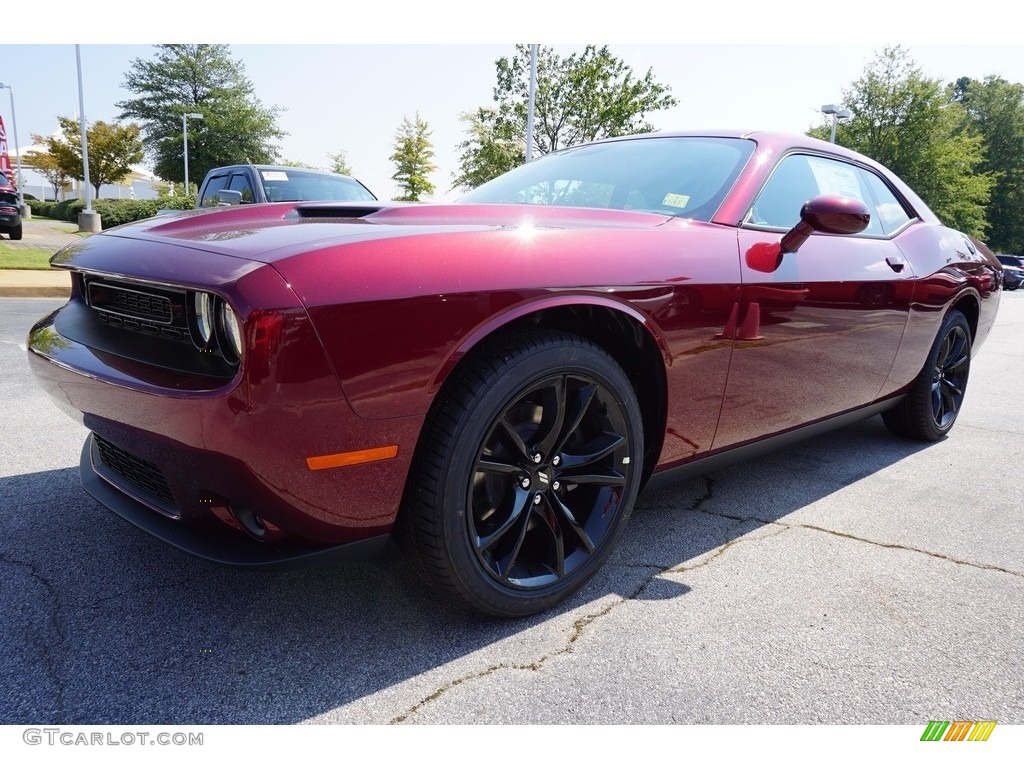 2018 Challenger SXT - Octane Red Pearl / Black photo #1