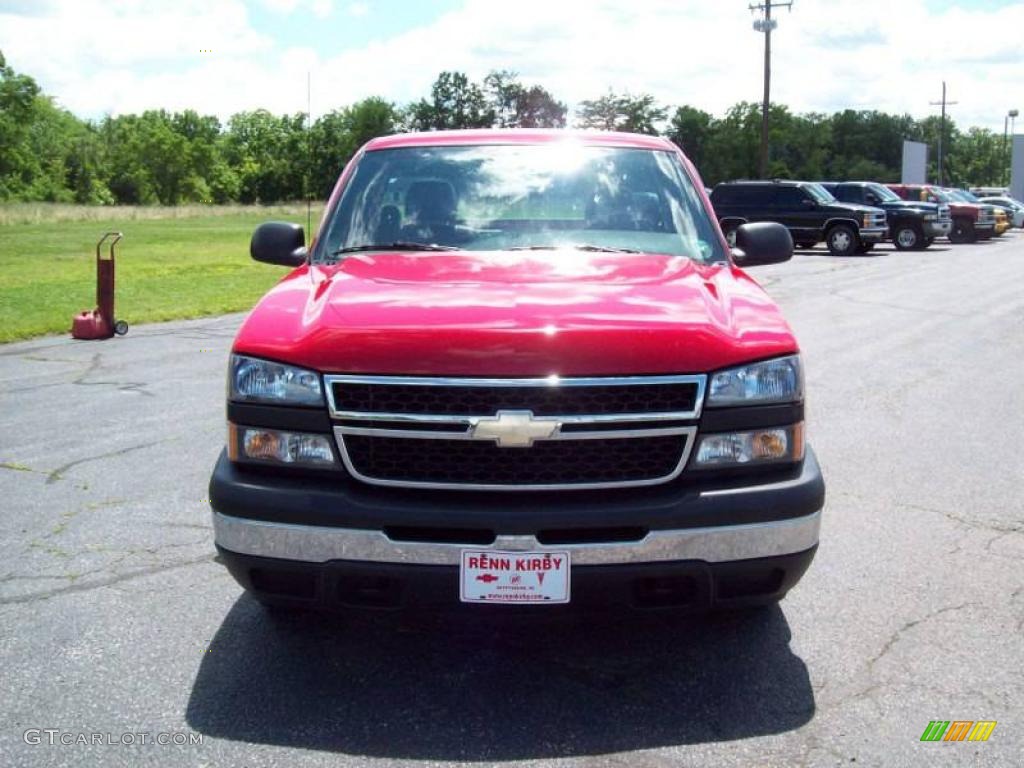 2006 Silverado 1500 Work Truck Regular Cab - Victory Red / Dark Charcoal photo #12