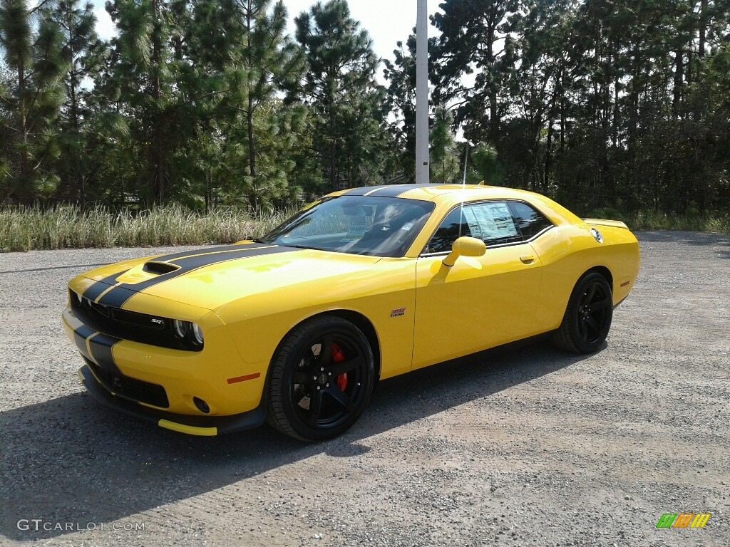 2018 Challenger SRT 392 - Yellow Jacket / Black photo #1