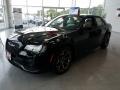 Gloss Black - 300 Touring Photo No. 3