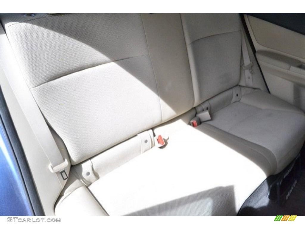 2014 XV Crosstrek 2.0i Premium - Quartz Blue Pearl / Ivory photo #23