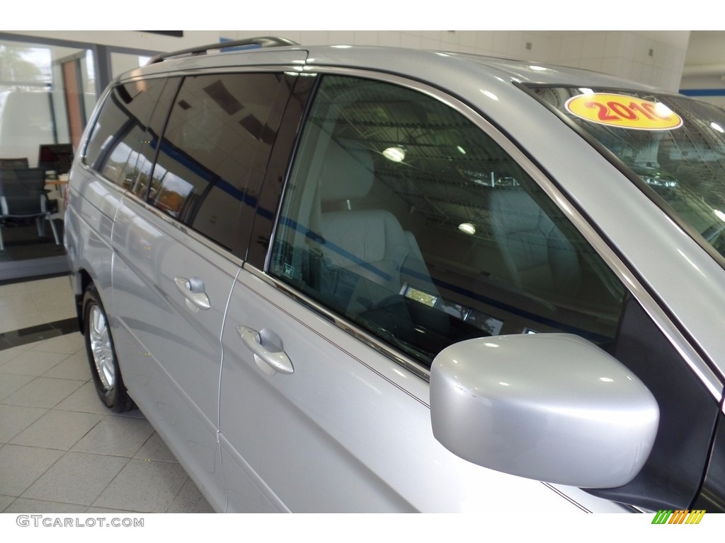 2010 Odyssey EX-L - Alabaster Silver Metallic / Gray photo #9