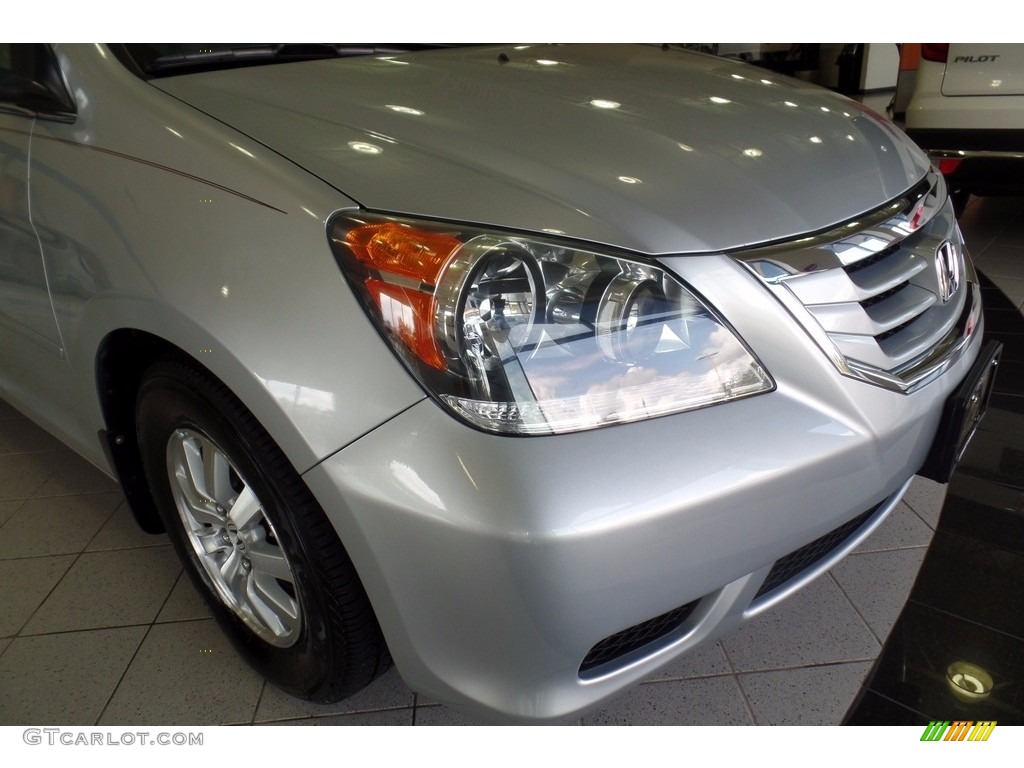 2010 Odyssey EX-L - Alabaster Silver Metallic / Gray photo #10