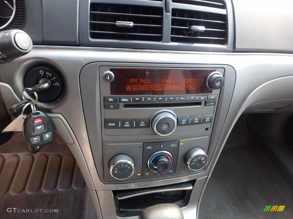 2008 Aura XE 3.5 - Silver Pearl / Gray photo #13