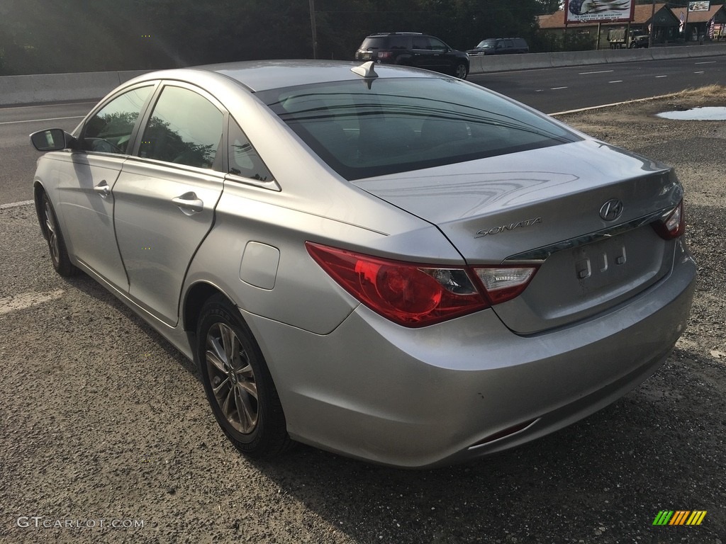 2013 Sonata GLS - Radiant Silver / Gray photo #5