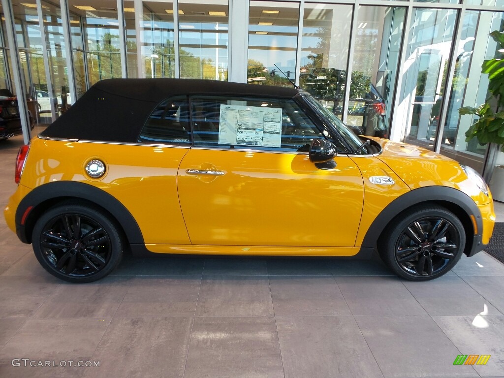 2018 Convertible Cooper S - Volcanic Orange / Lounge Leather/Carbon Black photo #2