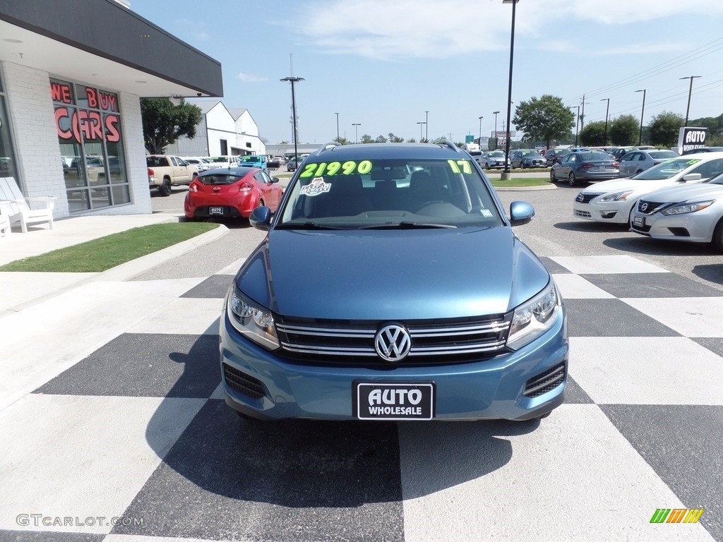 2017 Tiguan Wolfsburg - Pacific Blue Metallic / Charcoal photo #2