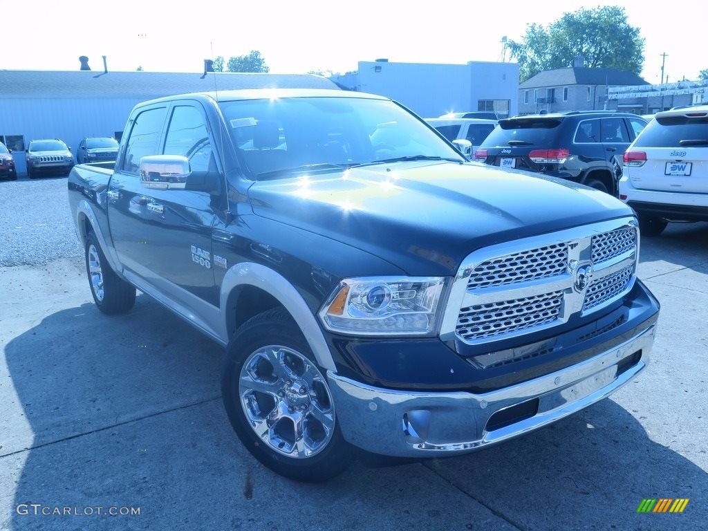 2018 1500 Laramie Crew Cab 4x4 - Brilliant Black Crystal Pearl / Black photo #2