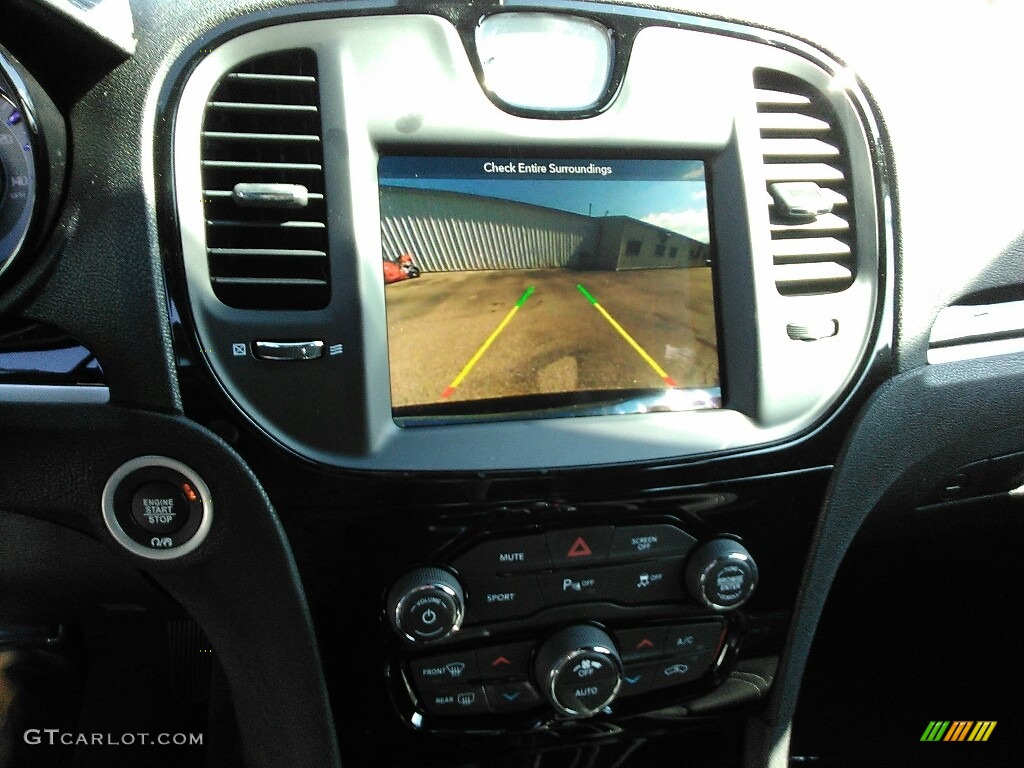 2018 300 S AWD - Gloss Black / Black photo #12