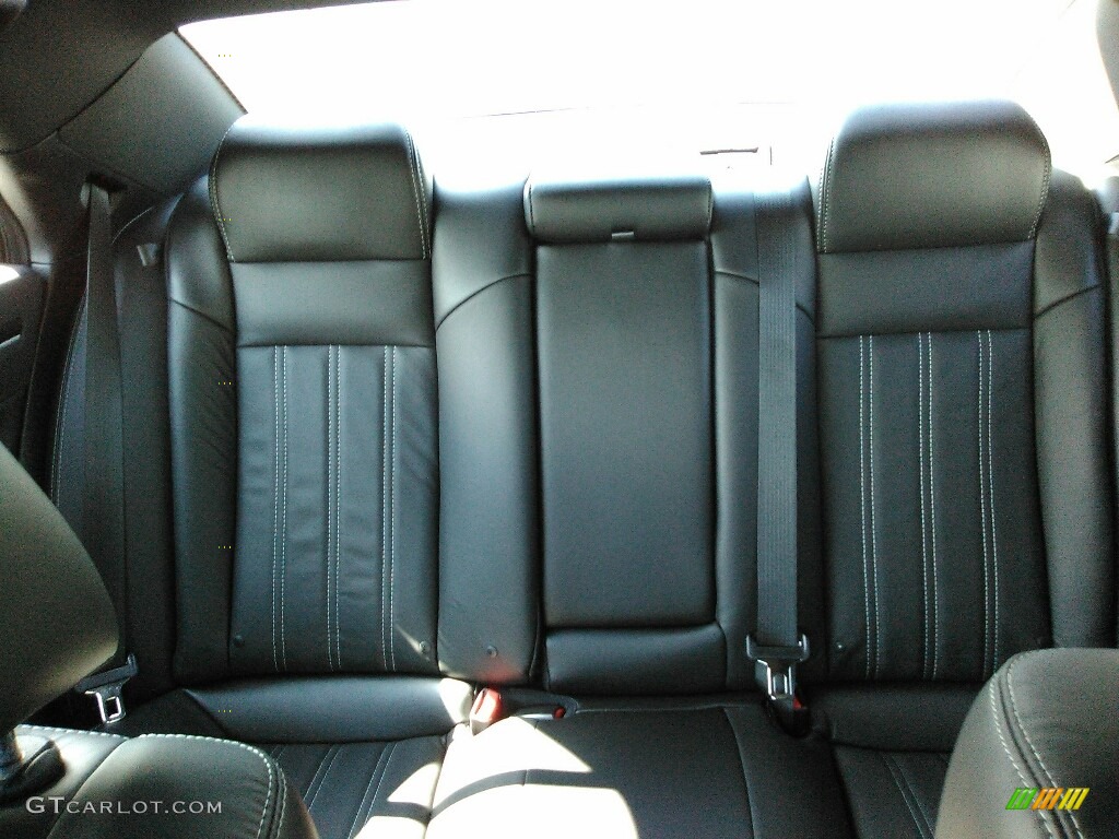 2018 300 S AWD - Gloss Black / Black photo #15