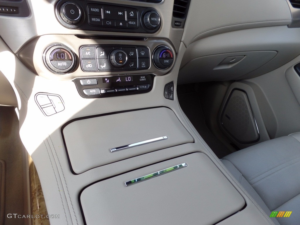 2017 GMC Yukon Denali 4WD Controls Photo #122898084