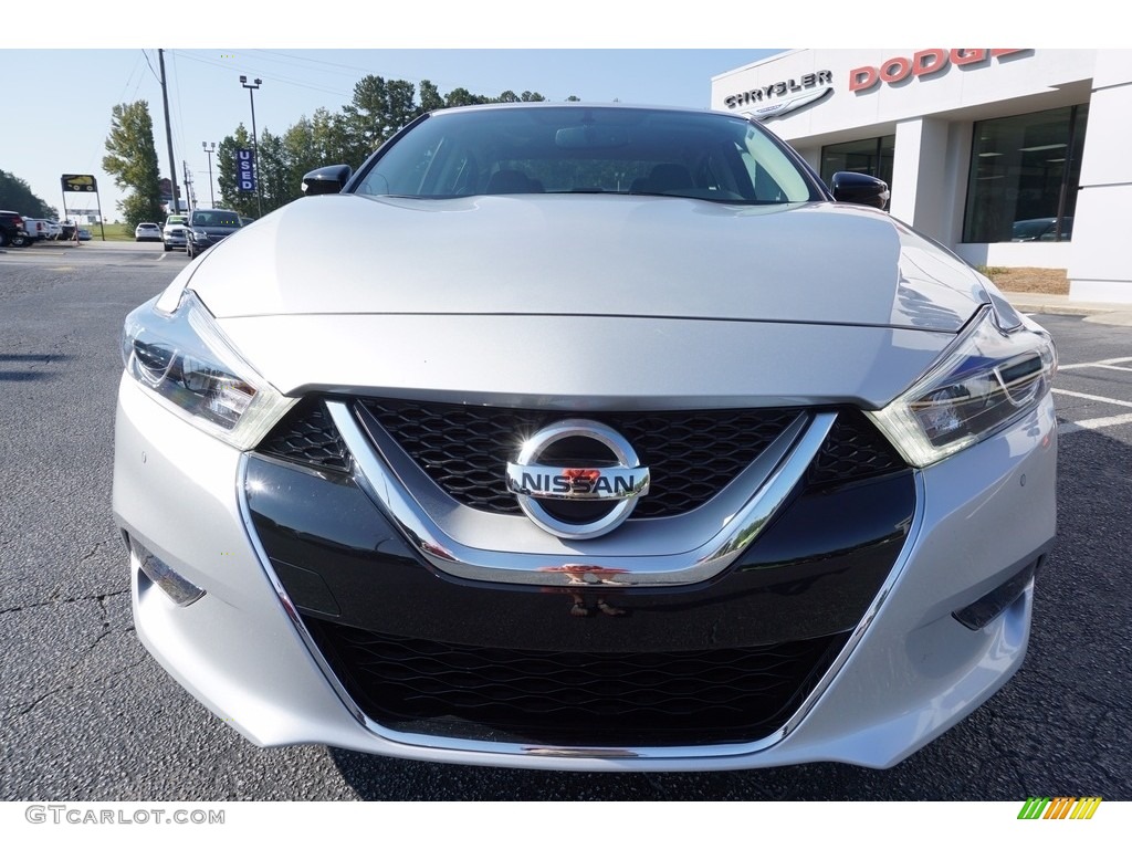 2017 Maxima SL - Brilliant Silver / Charcoal photo #2
