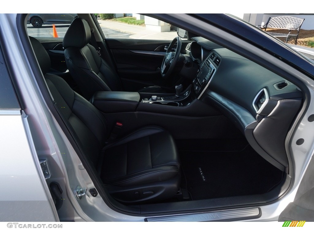 2017 Maxima SL - Brilliant Silver / Charcoal photo #19