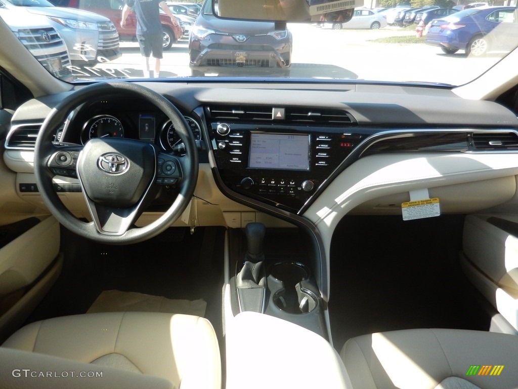 2018 Camry LE - Blue Crush Metallic / Macadamia photo #4