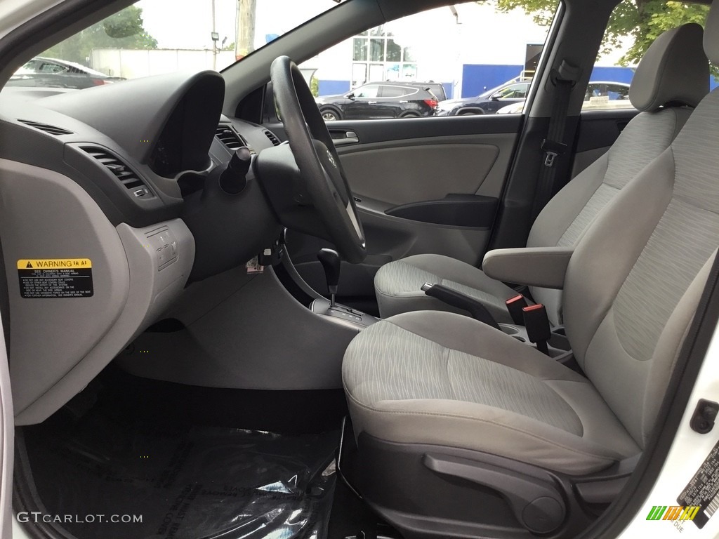 2016 Accent SE Sedan - Century White / Beige photo #10