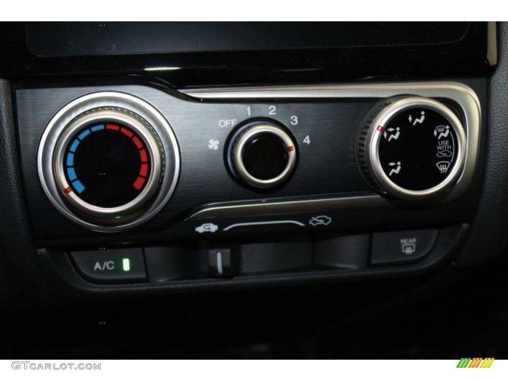 2018 Honda Fit Sport Controls Photo #122906505