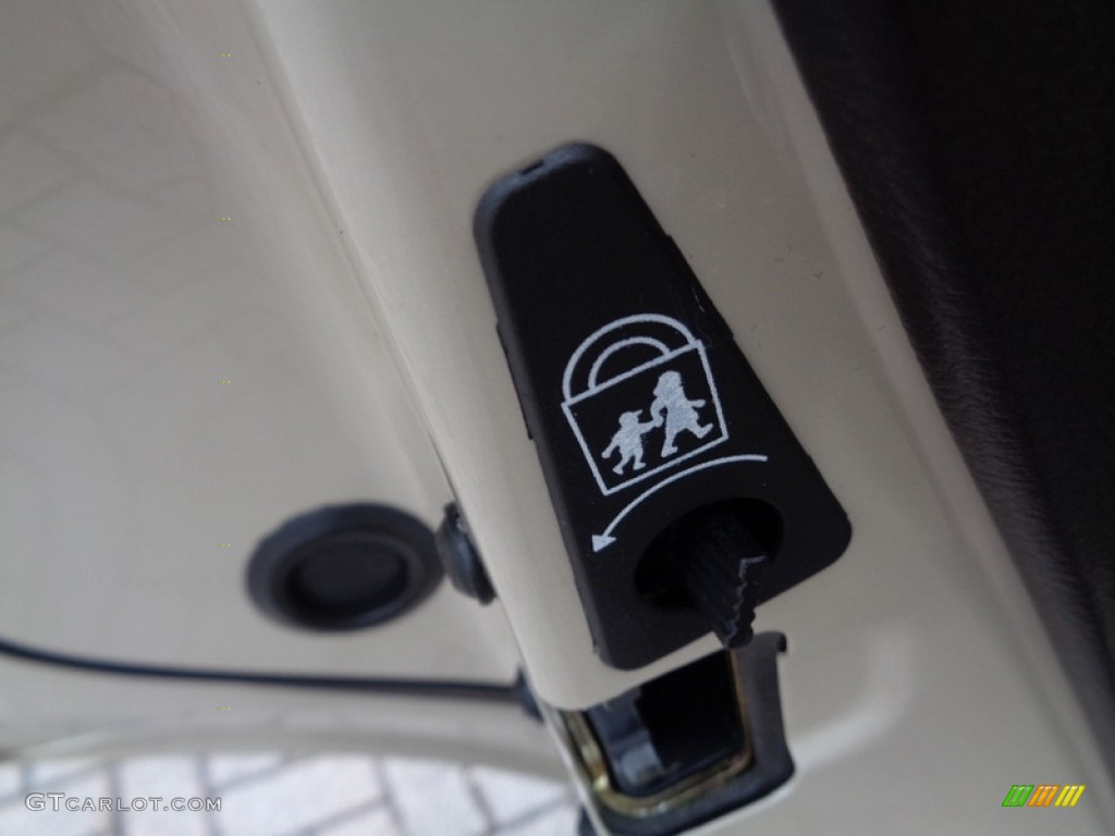 2003 LS V8 - Ivory Parchment Metallic / Espresso/Medium Light Stone photo #20