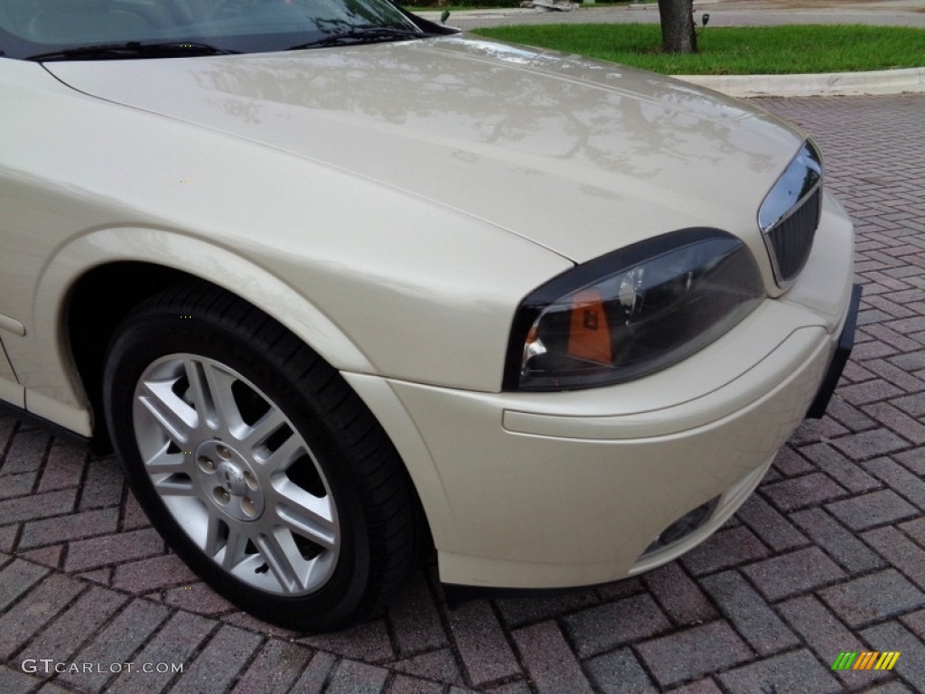 2003 LS V8 - Ivory Parchment Metallic / Espresso/Medium Light Stone photo #21