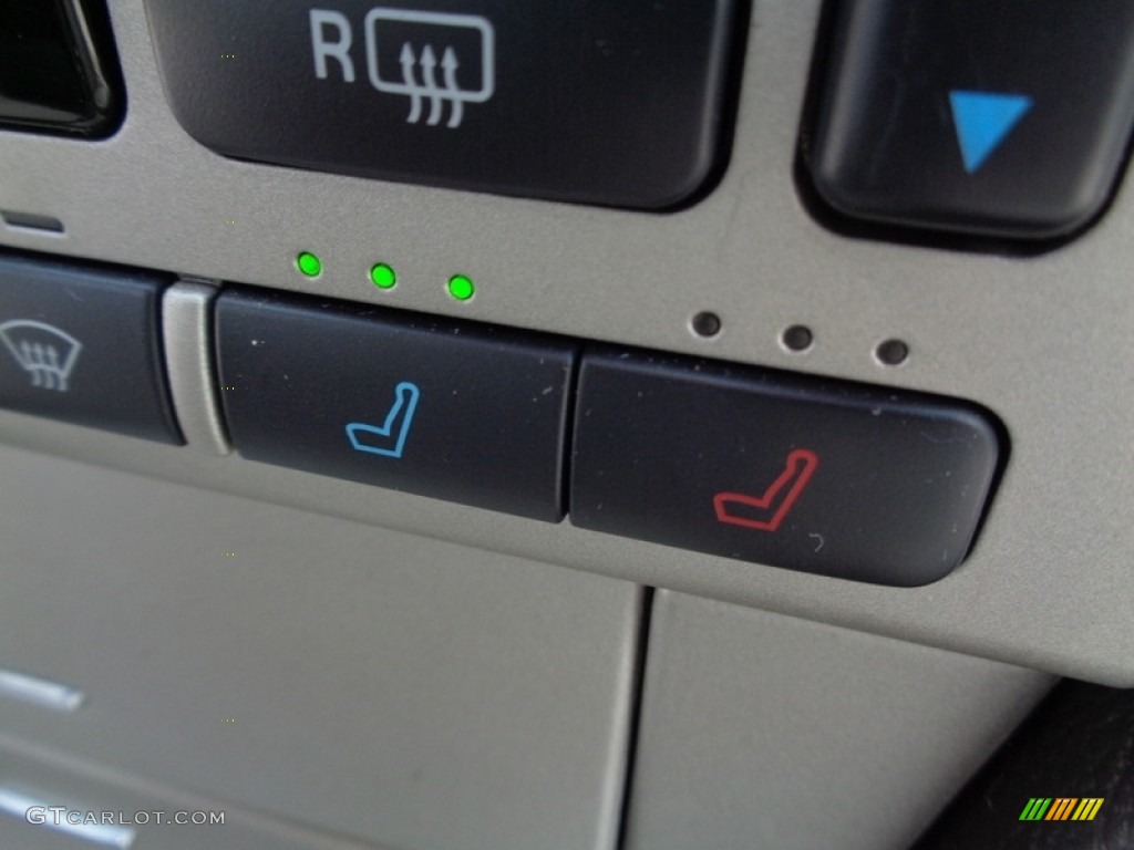 2003 LS V8 - Ivory Parchment Metallic / Espresso/Medium Light Stone photo #22