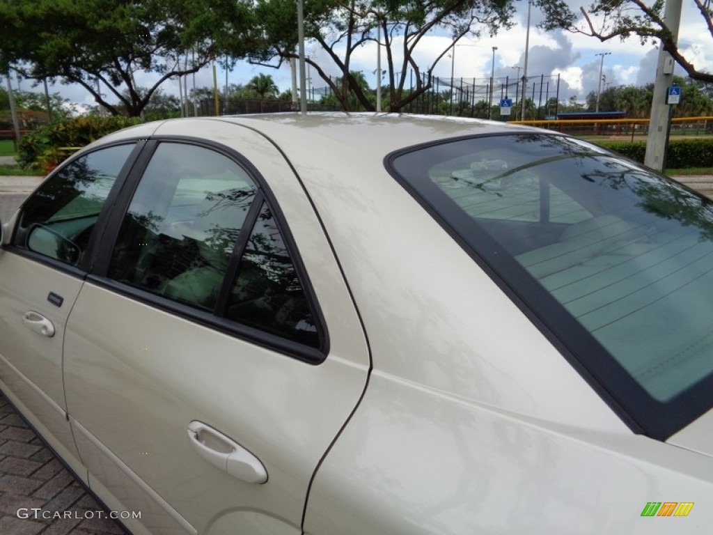 2003 LS V8 - Ivory Parchment Metallic / Espresso/Medium Light Stone photo #23