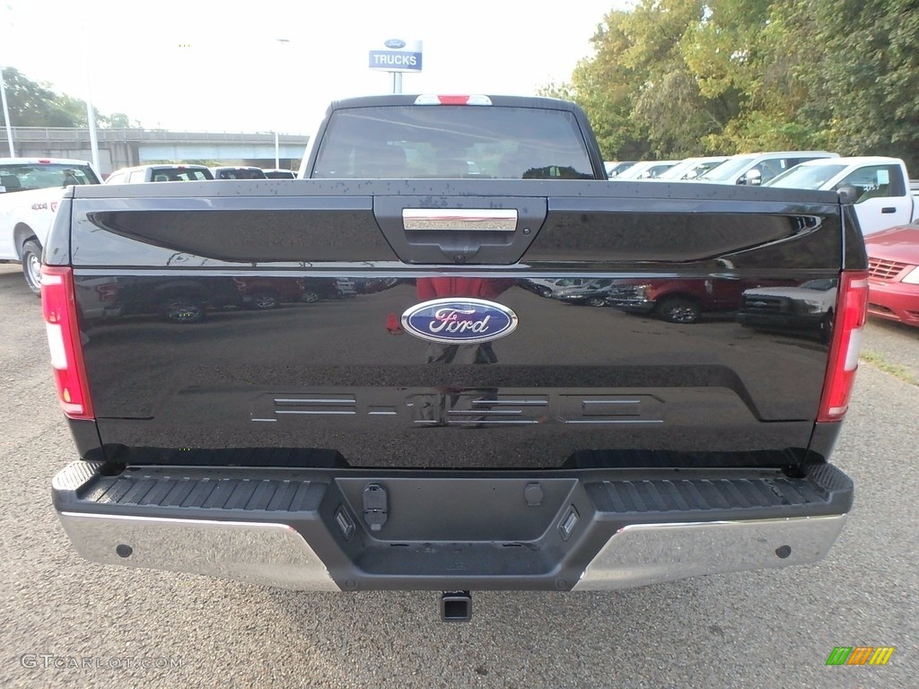 2018 F150 XLT SuperCab 4x4 - Shadow Black / Light Camel photo #3