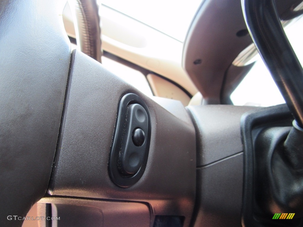 2011 Ram 2500 HD SLT Mega Cab 4x4 - Deep Water Blue Pearl / Light Pebble Beige/Bark Brown photo #19