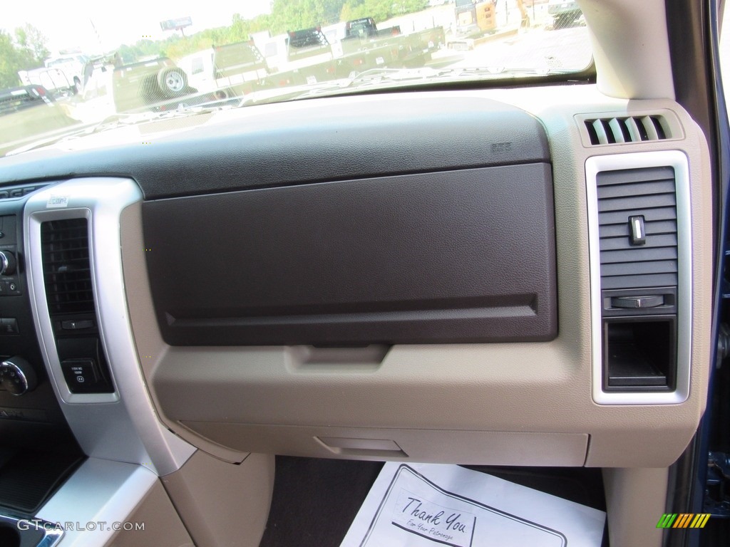 2011 Ram 2500 HD SLT Mega Cab 4x4 - Deep Water Blue Pearl / Light Pebble Beige/Bark Brown photo #32