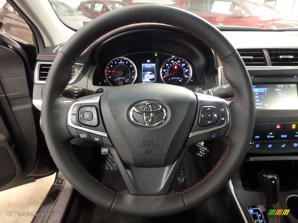 2017 Camry SE - Midnight Black Metallic / Black photo #15