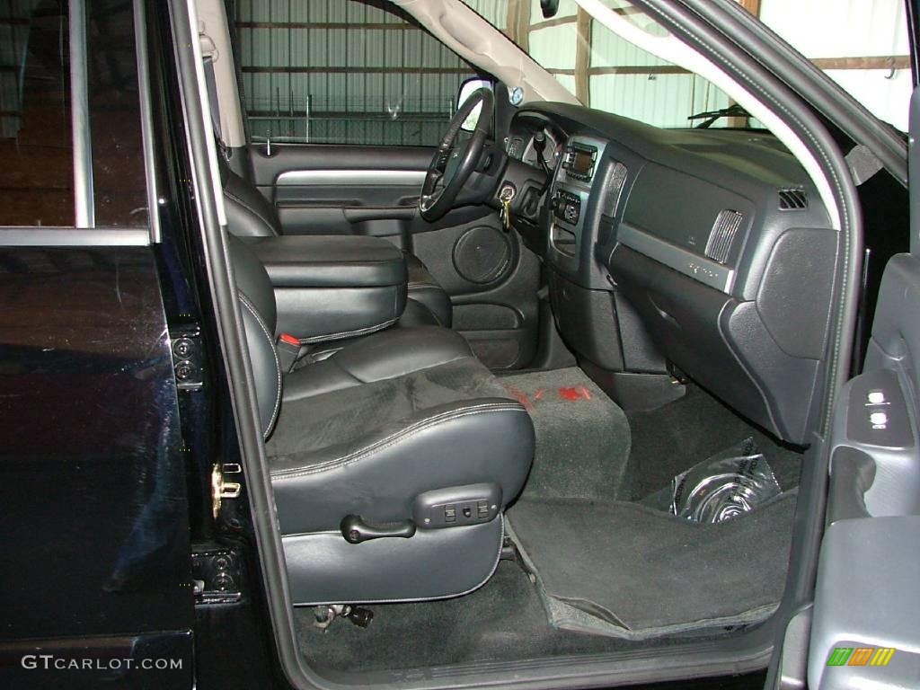 2005 Ram 1500 SRT-10 Quad Cab - Black / Dark Slate Gray photo #17
