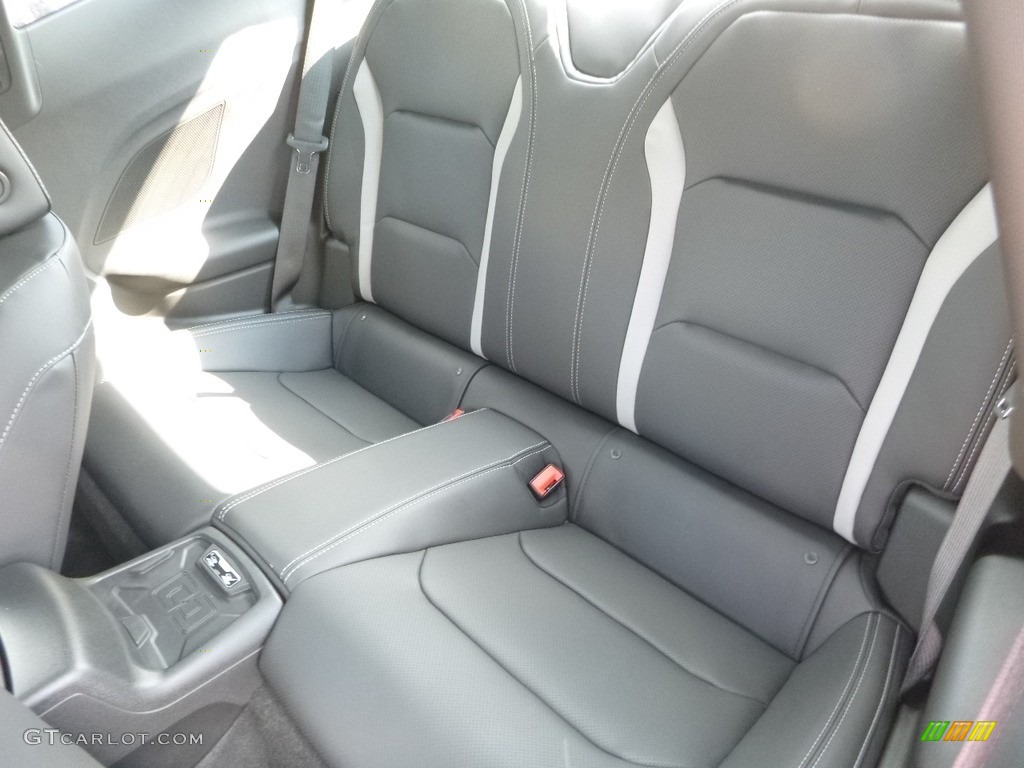 Jet Black Interior 2018 Chevrolet Camaro SS Coupe Photo #122916174