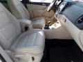 Sandstone 2016 Volkswagen Tiguan R-Line 4MOTION Dashboard