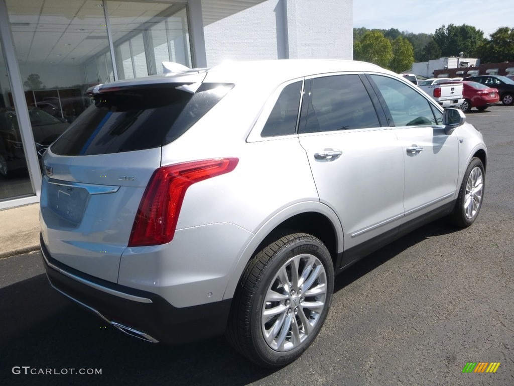 2018 XT5 Platinum AWD - Radiant Silver Metallic / Jet Black photo #8