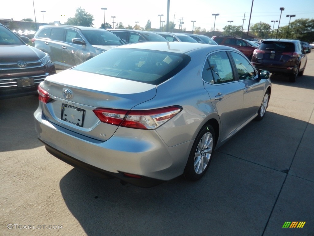 2018 Camry LE - Celestial Silver Metallic / Ash photo #2